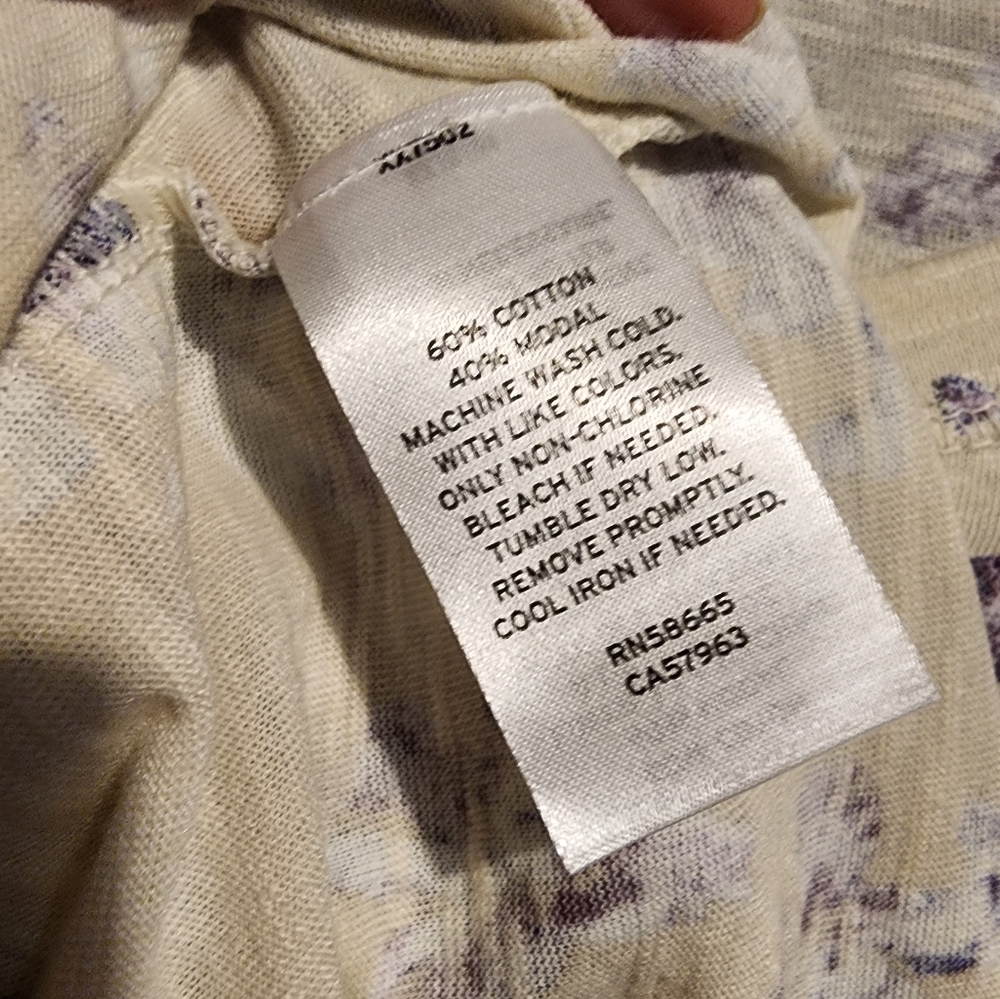 NWT Caslon Crew Neck Ivory Purple Lena Floral Long Sleeve Cotton Tee Sz M - Picture 4 of 5